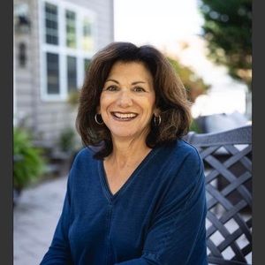 Meet your Posher, Marie